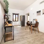 Sassari-centro Elegante Con Wifi E Netflix Daire