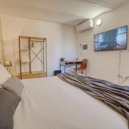 Apartamento Sassari-centro Elegante Con Wifi E Netflix
