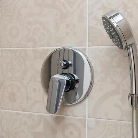 Sassari-centro Elegante Con Wifi E Netflix Apartament Sassari