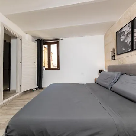 Sassari-centro Elegante Con Wifi E Netflix *