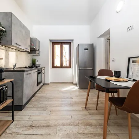 Sassari-centro Elegante Con Wifi E Netflix 아파트