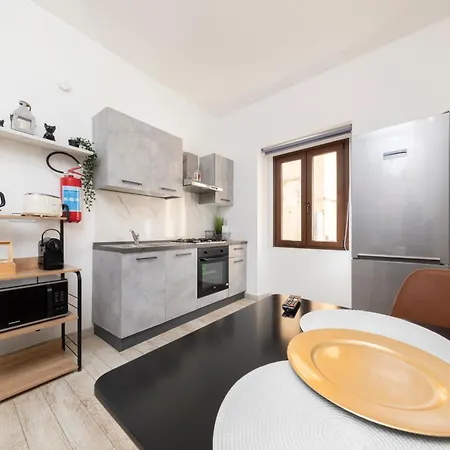 아파트 Sassari-centro Elegante Con Wifi E Netflix