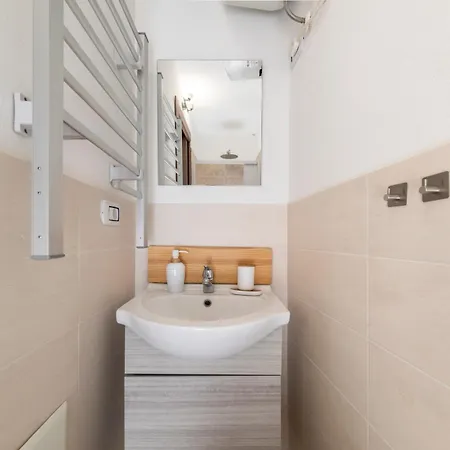 Sassari-centro Elegante Con Wifi E Netflix Appartement Sassari