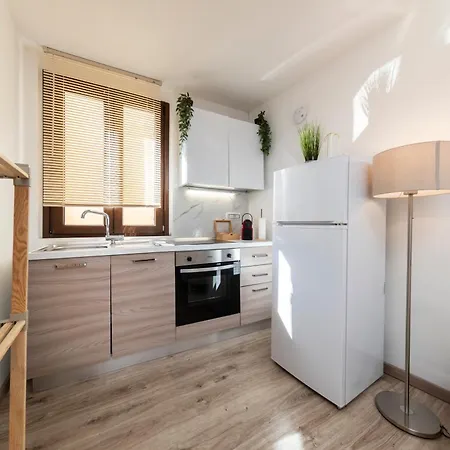 Apartment Sassari-centro Elegante Con Wifi E Netflix *