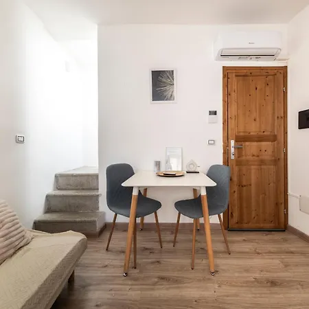 아파트 Sassari-centro Elegante Con Wifi E Netflix 사사리