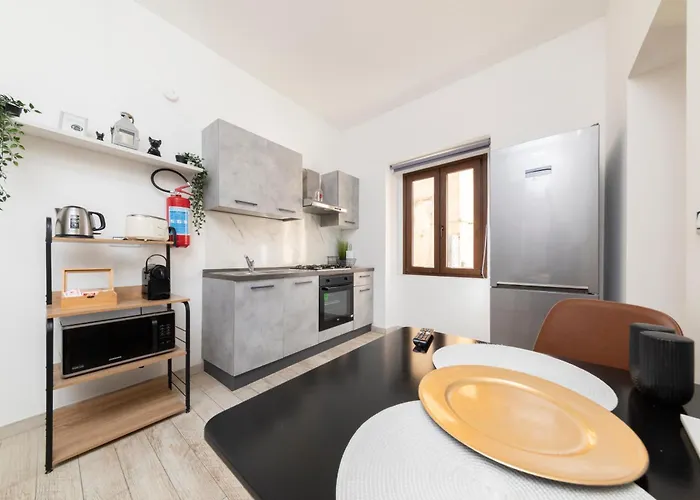 Apartment Sassari-centro Elegante Con Wifi E Netflix