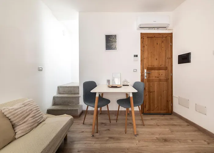 Apartment Sassari-centro Elegante Con Wifi E Netflix Sassari
